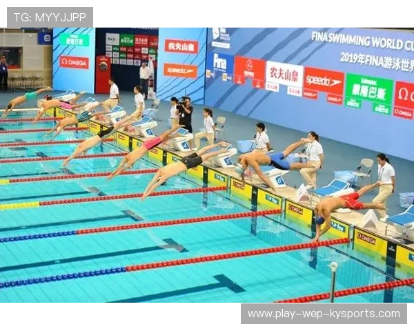 世界游泳比赛新赛制引发争论：变革与挑战