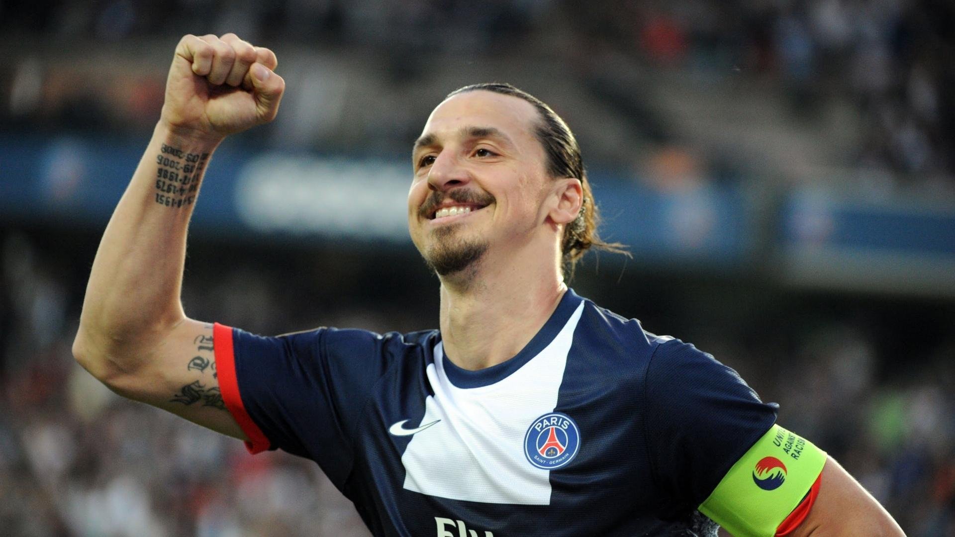 乔治·巴尔：凭借他的精准判断，全黑队进攻和防守能够无缝对接